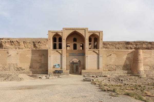 Silk Road caravanserai, Izadkhvast Caravanserai, Iran